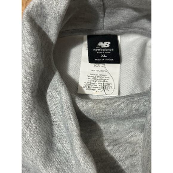 New Balance Women’s X-Large Cowl Neck Lightweight Pullover Gray - Picture 6 of 8